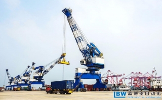 國內(nèi)首套最復(fù)雜的剖分式工業(yè)CT機(jī)回轉(zhuǎn)支承下線